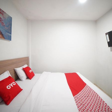 מדאן Oyo 90830 Multatuli Guest House מראה חיצוני תמונה