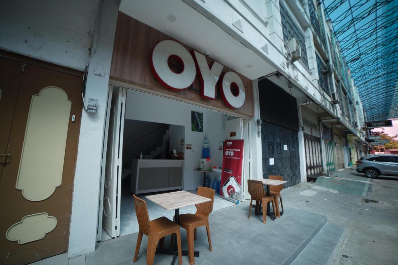 מדאן Oyo 90830 Multatuli Guest House מראה חיצוני תמונה