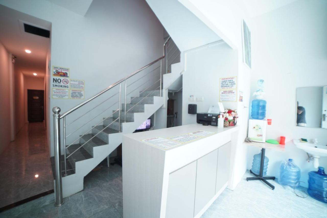 מדאן Oyo 90830 Multatuli Guest House מראה חיצוני תמונה