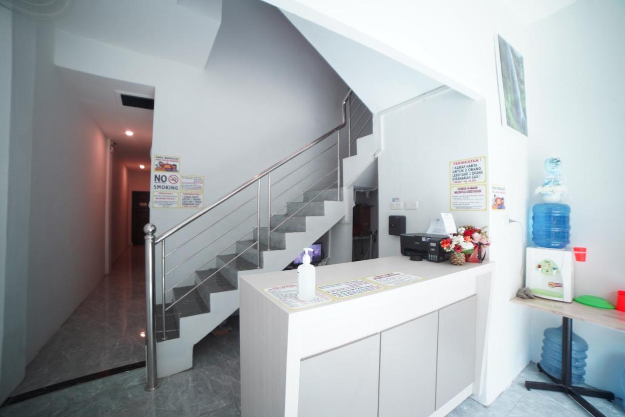 מדאן Oyo 90830 Multatuli Guest House מראה חיצוני תמונה