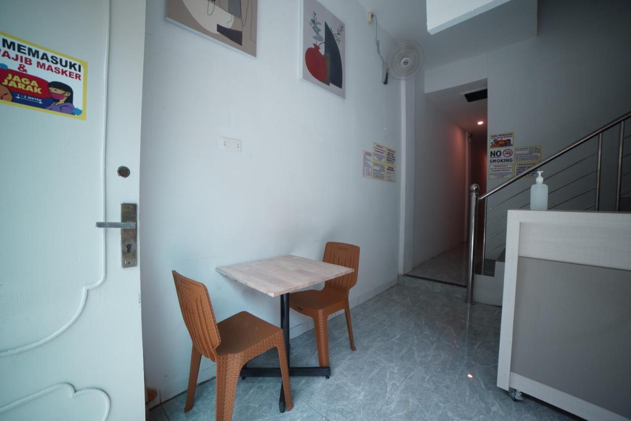 מדאן Oyo 90830 Multatuli Guest House מראה חיצוני תמונה